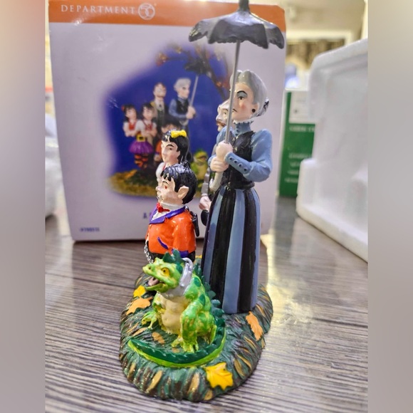 SOLD - Department 56 A Grimsly Family - Picture 5 of 8